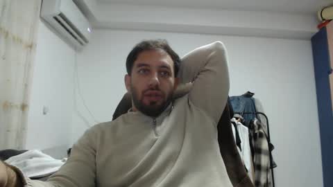 Snapshot of revivedunknown chatting on 17, 12, 2024 Chris online show from 17, 12, 2024