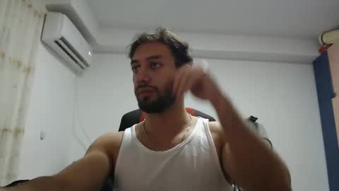 Snapshot of revivedunknown chatting on 21, 12, 2024 Chris online show from 21, 12, 2024