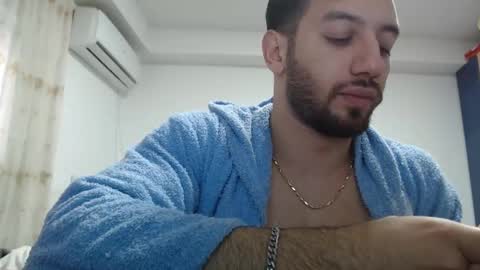 Snapshot of revivedunknown chatting on 18, 1, 2025 Chris online show from 18, 1, 2025