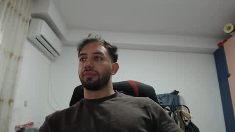 Snapshot of revivedunknown chatting on 1, 2, 2025 Chris online show from 1, 2, 2025