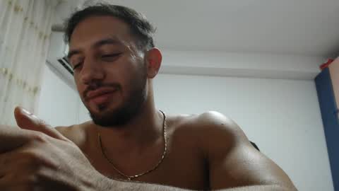 Snapshot of revivedunknown chatting on 10, 9, 2025 Chris online show from 10, 9, 2025