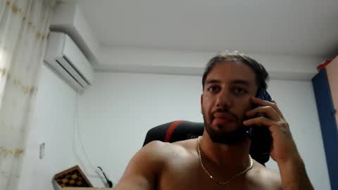 Snapshot of revivedunknown chatting on 21, 9, 2025 Chris online show from 21, 9, 2025