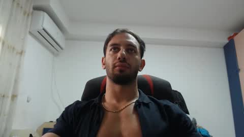 Snapshot of revivedunknown chatting on 24, 9, 2025 Chris online show from 24, 9, 2025