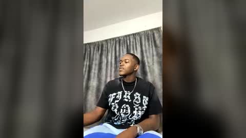 Snapshot of rey_bbc chatting on 20, 7, 2026 rey_bbc online show from 20, 7, 2026