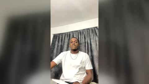 Snapshot of rey_bbc chatting on 22, 7, 2026 rey_bbc online show from 22, 7, 2026