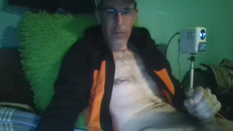 reyes_albert2006 online show from 30, 11, 2025