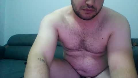 Snapshot of reynman2 chatting on 31, 10, 2025 reynman2 online show from 31, 10, 2025