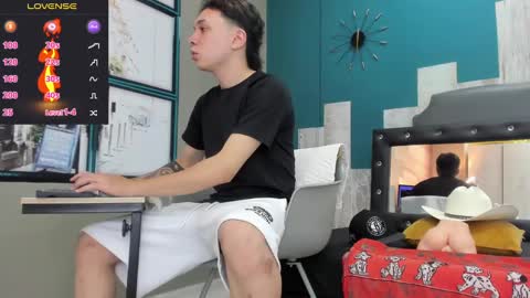 Snapshot of rhaegal_hot chatting on 14, 12, 2024 Rhaegal online show from 14, 12, 2024