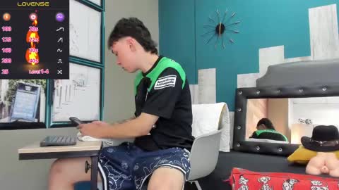 Snapshot of rhaegal_hot chatting on 22, 12, 2024 Rhaegal online show from 22, 12, 2024