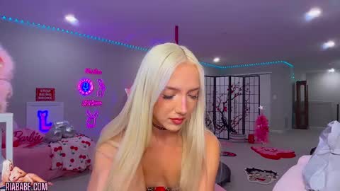 ria  online show from 19, 9, 2025