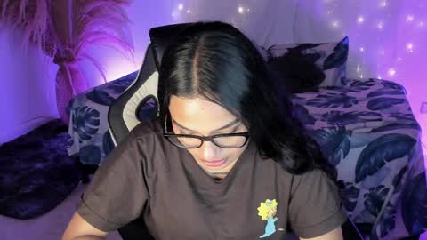 RianaK online show from 4, 4, 2026