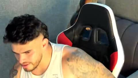 ricardogonzalez666 online show from 13, 10, 2025