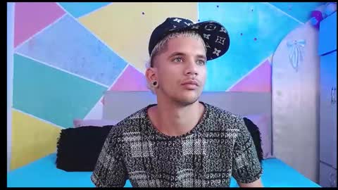 Snapshot of rich_de_la_rosa chatting on 14, 3, 2026 rich and kitty online show from 14, 3, 2026