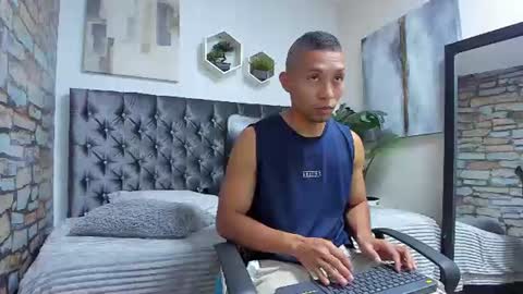 Snapshot of richar_voller chatting on 2, 7, 2026 richar_voller online show from 2, 7, 2026