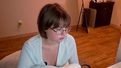 Snapshot of richardlundsten chatting on 1, 7, 2026 Luna online show from 1, 7, 2026