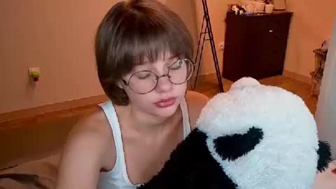 Snapshot of richardlundsten chatting on 24, 7, 2026 Luna online show from 24, 7, 2026