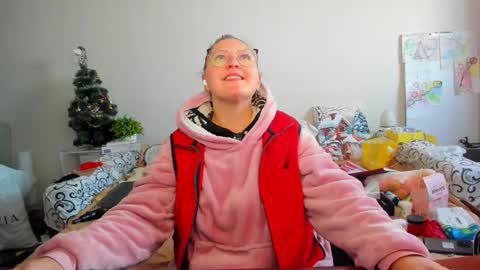 Snapshot of richlucky555 chatting on 19, 1, 2026 Anna - not anna - right Anna online show from 19, 1, 2026