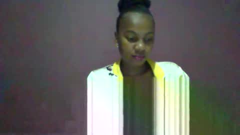 Snapshot of ricie001 chatting on 15, 1, 2026 ricie001 online show from 15, 1, 2026