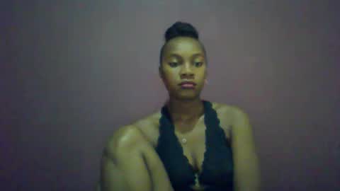Snapshot of ricie001 chatting on 27, 2, 2026 ricie001 online show from 27, 2, 2026