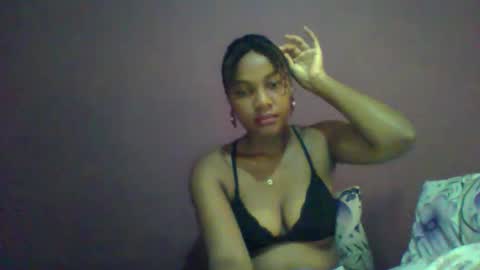 Snapshot of ricie001 chatting on 4, 3, 2026 ricie001 online show from 4, 3, 2026
