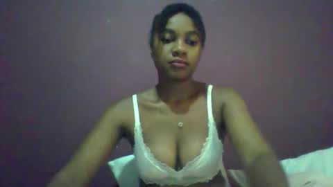 Snapshot of ricie001 chatting on 10, 3, 2026 ricie001 online show from 10, 3, 2026