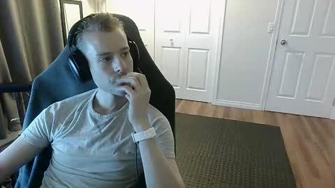 Snapshot of rickgosling chatting on 11, 1, 2026 rickgosling online show from 11, 1, 2026