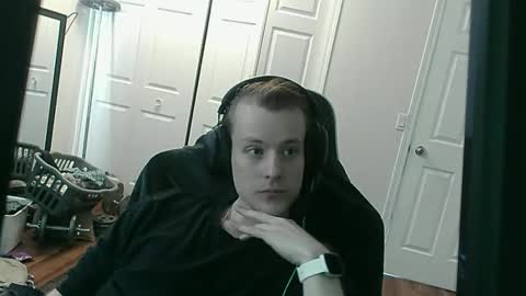 Snapshot of rickgosling chatting on 25, 3, 2026 rickgosling online show from 25, 3, 2026