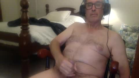 Snapshot of rickhinson chatting on 23, 12, 2025 Rick Hinson online show from 23, 12, 2025