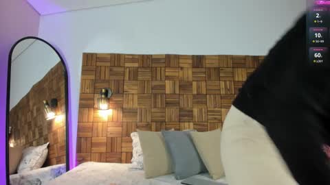 Sara online show from 8, 11, 2025