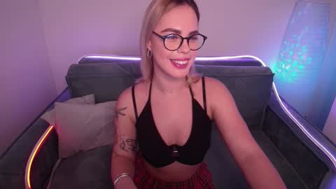 Rika online show from 6, 2, 2025