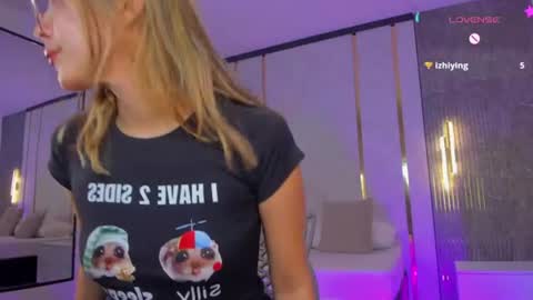 Riley Sierra online show from 20, 7, 2026