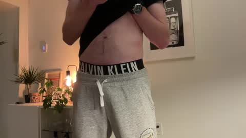 Snapshot of rileyman13xx chatting on 20, 1, 2025 rileyman13xx online show from 20, 1, 2025