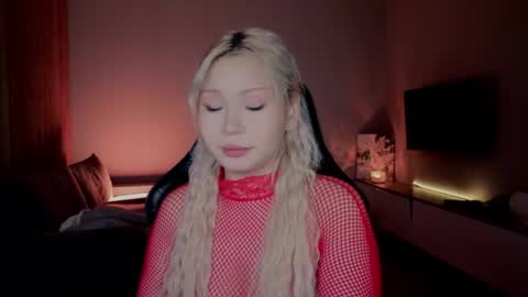 rileymee online show from 15, 4, 2026