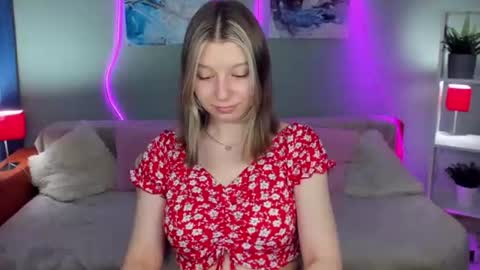 Snapshot of rinacake chatting on 5, 7, 2026 rinacake online show from 5, 7, 2026
