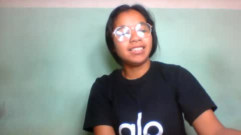 Snapshot of rinah856024 chatting on 4, 7, 2026 rinah856024 online show from 4, 7, 2026