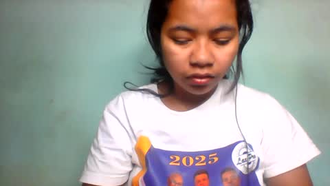 Snapshot of rinah856024 chatting on 3, 8, 2026 rinah856024 online show from 3, 8, 2026