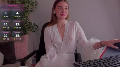 Rina online show from 6, 6, 2026