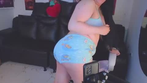 Snapshot of rini_bunny chatting on 20, 6, 2026 rini online show from 20, 6, 2026