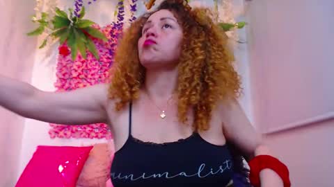 Risitos De Oro online show from 16, 12, 2025