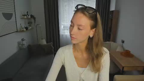 Snapshot of ritayergin chatting on 30, 7, 2026 EVA here online show from 30, 7, 2026