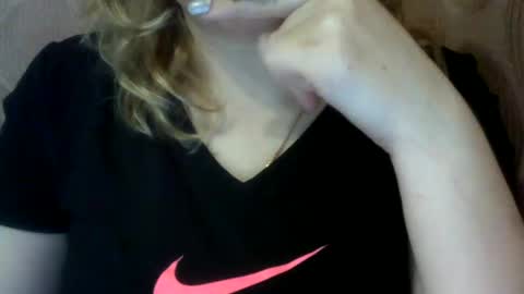 RiveraMaureen online show from 16, 12, 2024