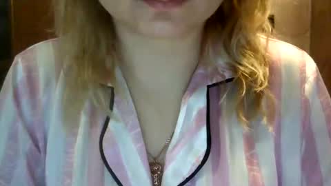 RiveraMaureen online show from 10, 1, 2025