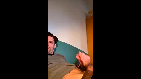 Snapshot of rizzo1980682473 chatting on 18, 3, 2026 rizzo1980682473 online show from 18, 3, 2026