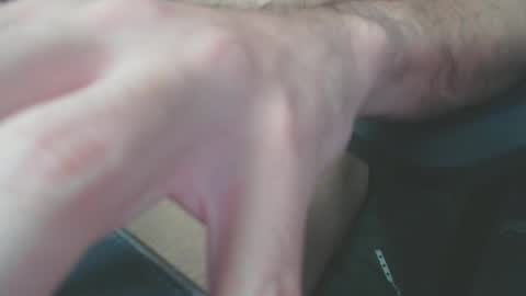 rmoreira01 online show from 20, 1, 2025