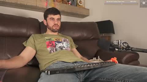 Ryan aka KeylimeRy online show from 9, 2, 2025