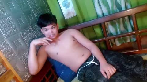 Snapshot of rnl_cum chatting on 1, 1, 2025 RICH MY GOAL online show from 1, 1, 2025