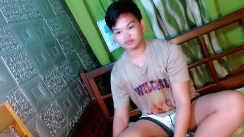 Snapshot of rnl_cum chatting on 5, 1, 2025 RICH MY GOAL online show from 5, 1, 2025