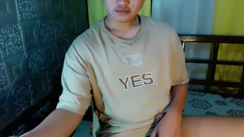 Snapshot of rnl_cum chatting on 14, 10, 2025 RICH MY GOAL online show from 14, 10, 2025