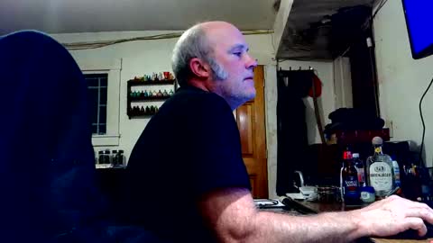 Snapshot of rnrd chatting on 2, 10, 2025 rnrd online show from 2, 10, 2025
