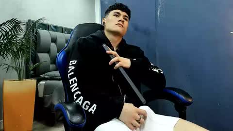 Roan Birkin online show from 24, 9, 2025